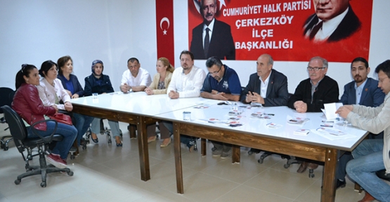 Mustafa Kemaller yenilmez, Deniz Gezmişler tükenmez