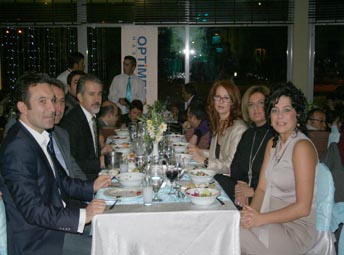 Optimed doktorları biraraya getirdi