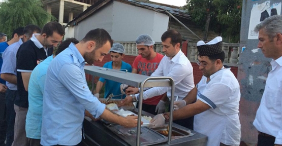 16 mahallede iftar sofrası kuruldu