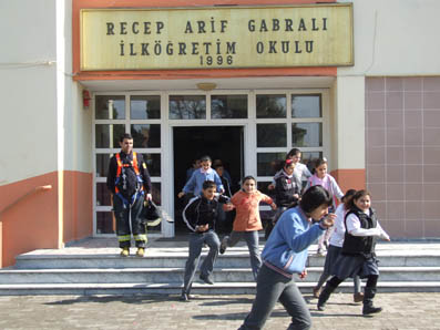 Tatbikatlar sürüyor