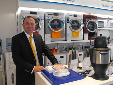 BEKO BAYİİ ZAFER TİCARET YILIN ANNESİNİ SEÇİYOR