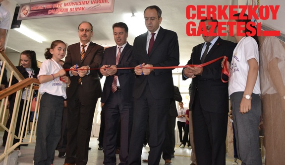 Fuarının 7’ncisi Cumhuriyet Ortaokulu’nda açıldı