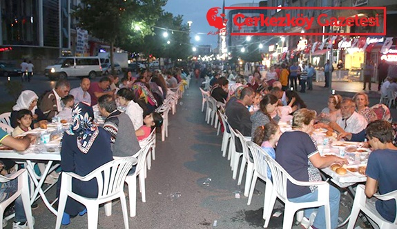 GOP iftarına yoğun ilgi