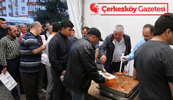 Kapaklı'da oruçlar açıldı