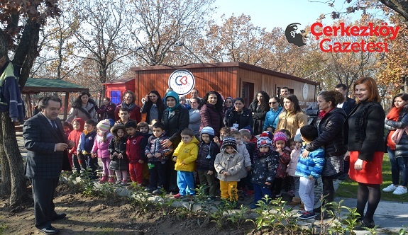 Bakımevi’nin minikleri doğayı renklendirdi