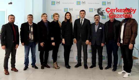 Başkan Akay’dan İYİ Parti’ye nezaket ziyareti ​