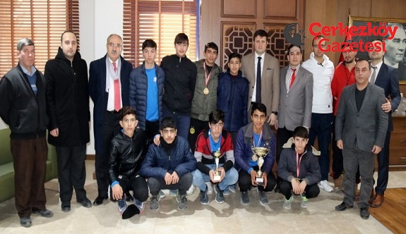 Çerkezköy’ü ‘Futsal Turnuvası’nda temsil edecekler ​