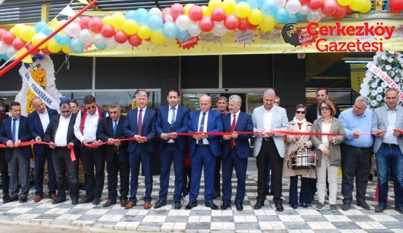 AY-1 Hipermarket Çerkezköy’de açıldı