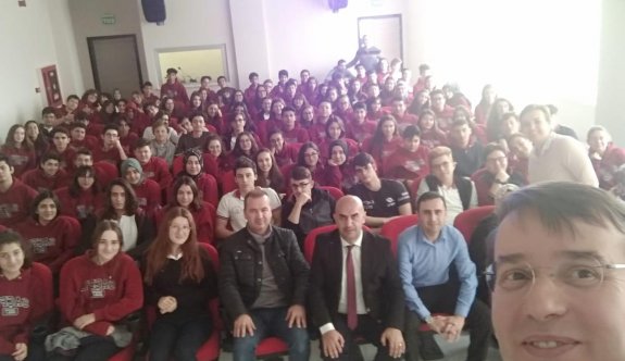 Prof. Dr. Selçuk Toprak Sevval Ahmet Çetin Fen Lisesi’nde öğrencilerle buluştu