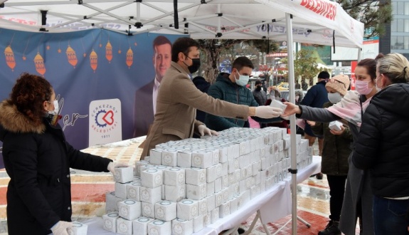 Çerkezköy Belediyesi’nden kandil simidi