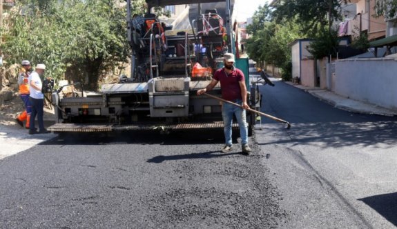 İstasyon Mahallesinde asfalt çalışmaları