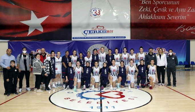 FIBA ONAYLI SAHADA İLK MAÇ