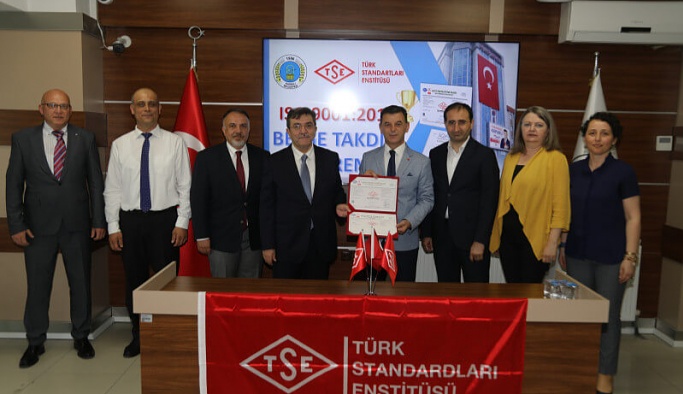 Kapaklı Belediyesi ISO 9001:2015 Kalite Yönetim Sistemi Belgesi Aldı