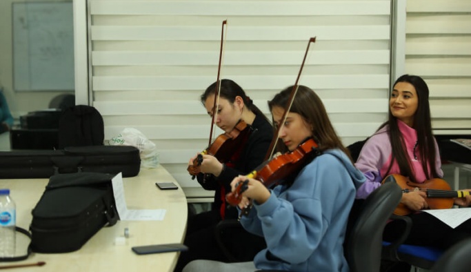 53 Farklı Branşta Kültür, Sanat ve Spor Kursları Devam Ediyor