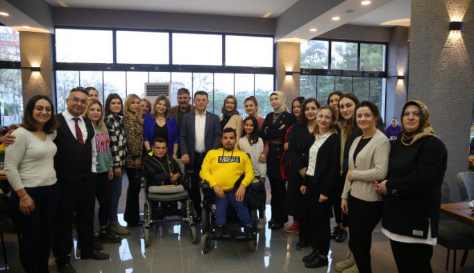 Çetin: Kapaklı Kültürel, Sportif Ve Sanatsal Değişimi Yaşıyor