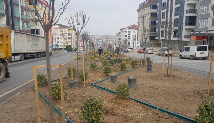 Cengiz Topel Caddesine yeni makyaj