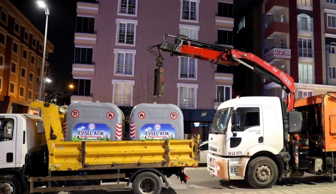 ÇÖP KONTEYNERLERİ YENİLENİYOR