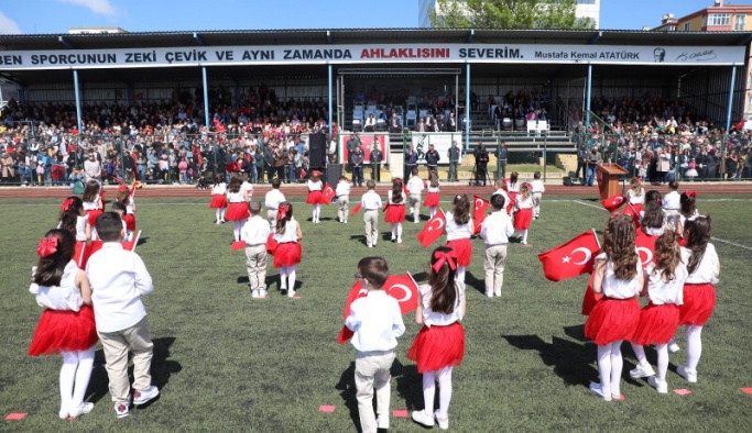 Kapaklı’da 23 Nisan Coşku ve Neşeyle Kutlandı