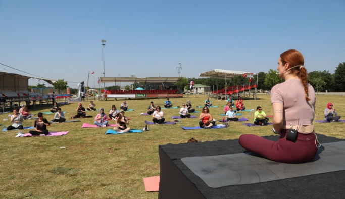 Kapaklı’da Yoga Etkinliği Düzenlendi