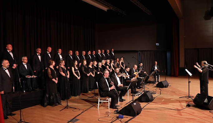Türk Müziği Korosu’ndan 100. Yıl konseri