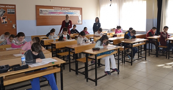 3 okulda ‘Çerkezköy Okuyor’ projesinin sınavı yapıldı 