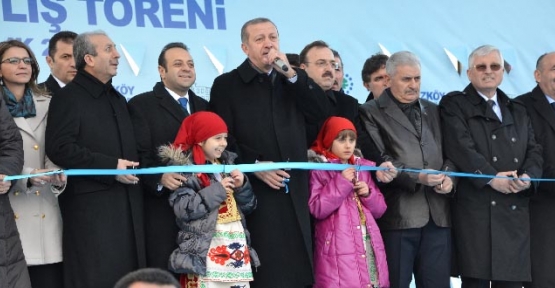 Başbakan Erdoğan: Açıklarsam yer yerinden oynar