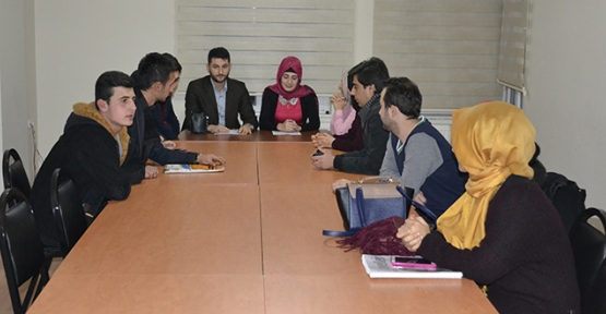 AK Gençlerden ‘Kardeşlerimiz üşümesin’ kampanyası