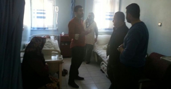AKP’li gençlerden hastalara geçmiş olsun ziyareti
