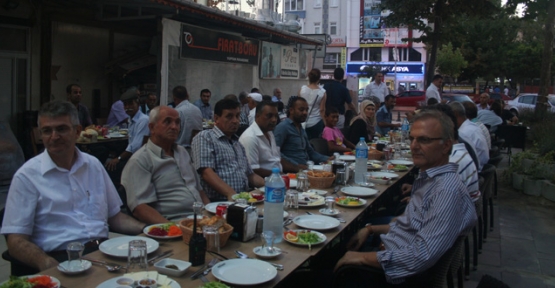 Başkan Ertem'den anlamlı iftar