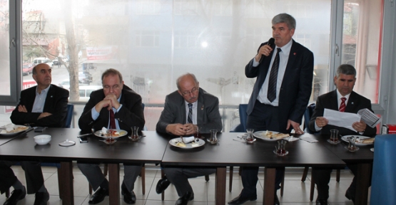 CHP, Kapaklı'da muhtarlarla buluştu