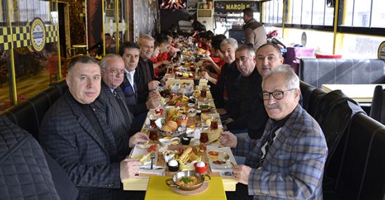 Doğan Sporlular kahvaltıda buluştu