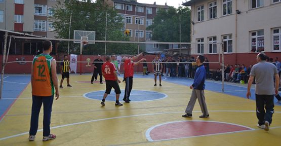 Eğitim Bir-Sen 6. Geleneksel Voleybol Turnuvası başladı