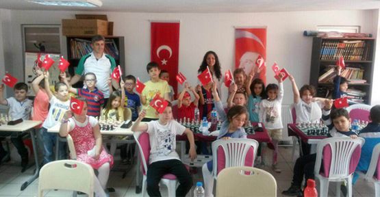 Etüt Eğitim Merkezi’nden 23 Nisan etkinliği