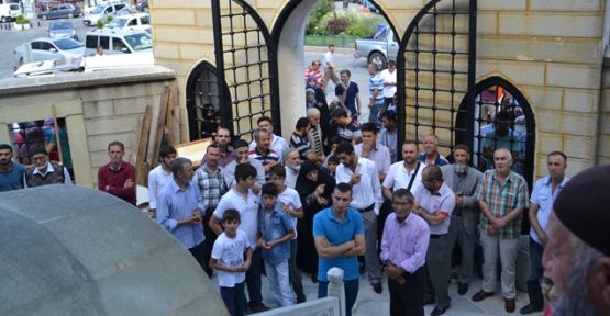 Hac adayları dualarla uğurlandı