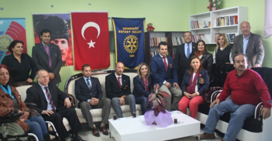 Rotary Kulübü'nden engellilere kütüphane