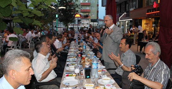 Taşıyıcılar Kooperatifi üyeleri iftarda buluştu