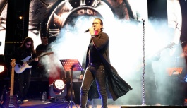 Cumhuriyet coşkusu Kıraç konserinde tavan yaptı