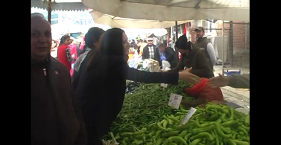 Vatan Partisi adayları Tekirdağ’da esnafı ve pazarı ziyaret etti