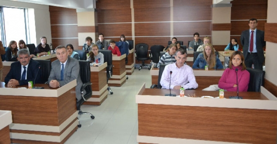 Yabancı öğrencilerden Kuzulu ve Mandalı’ya ziyaret